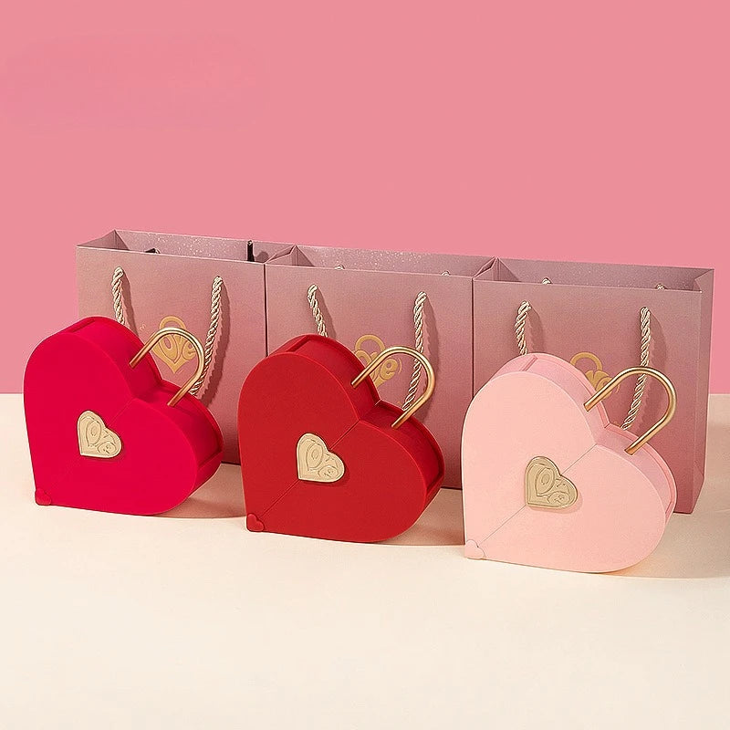 Portable Heart Jewelry Case