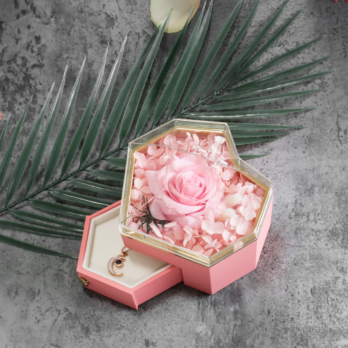 Heart Rose Box with Moon Necklace — photo 3