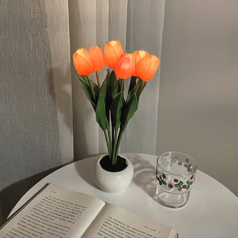Glowing Tulip Lamp — photo 8
