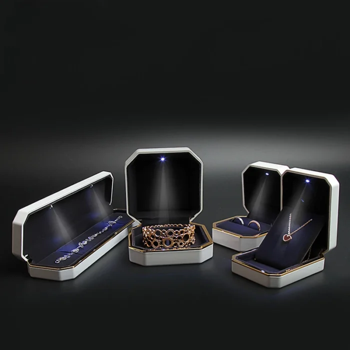 Lacquer LED Jewelry Box