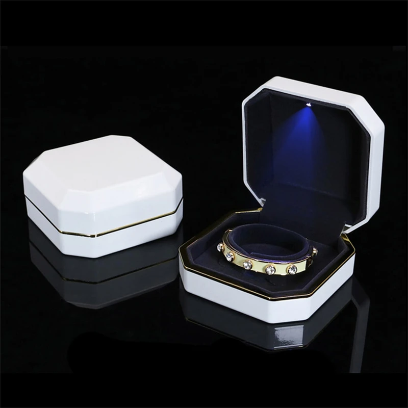 Lacquer LED Jewelry Box — photo 4