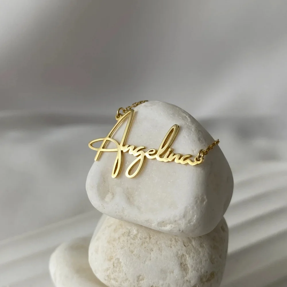 Script Name Necklace — photo 5