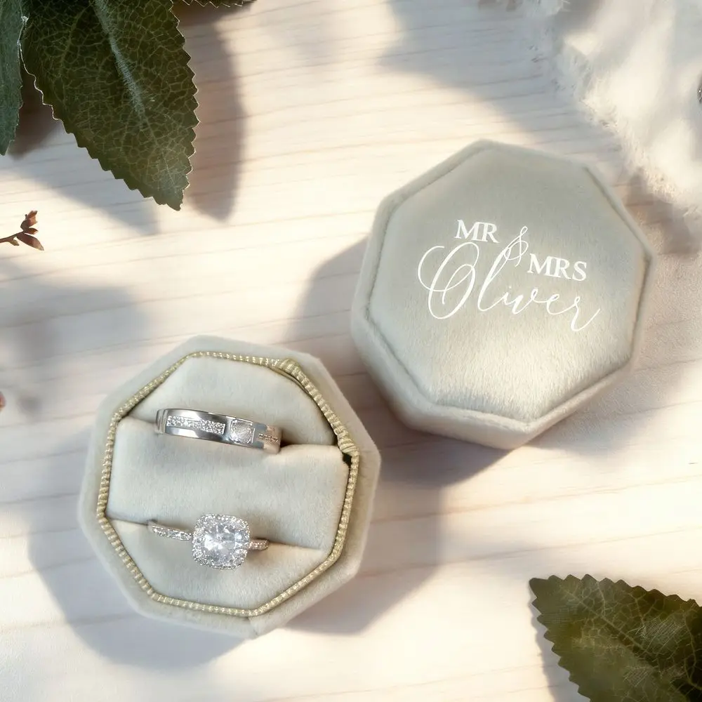 Personalized Velvet Ring Box — photo 4