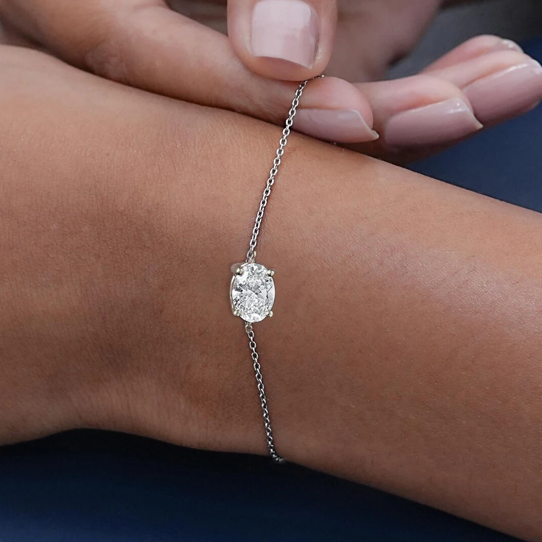 Solitaire Moissanite Bracelet — photo 5