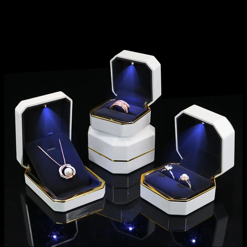 Lacquer LED Jewelry Box — photo 6
