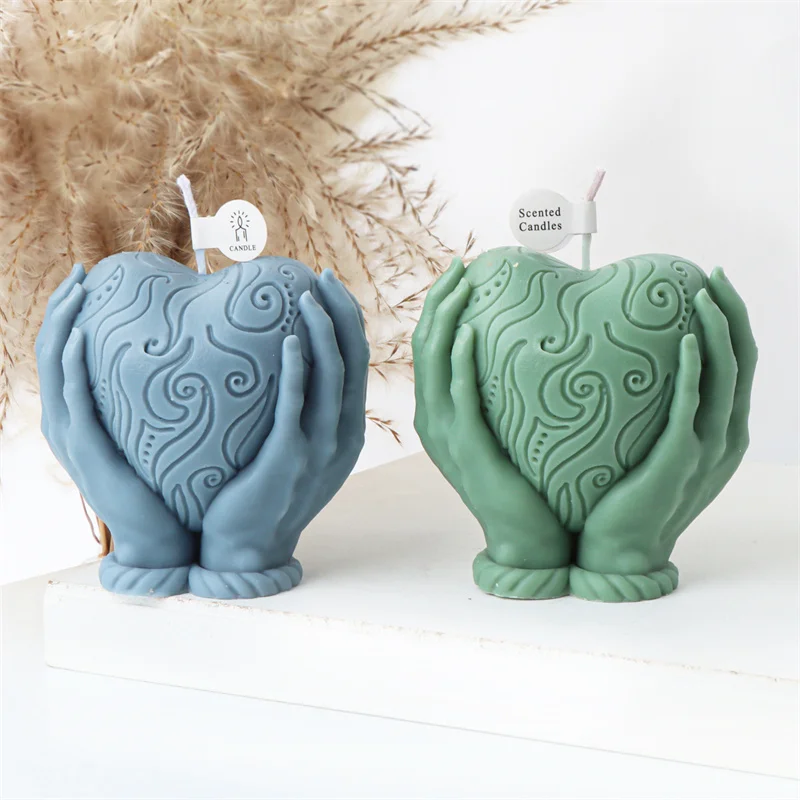 Handheld Heart Candle Mold — photo 3